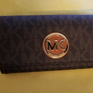Authentic Michael Kors Flap wallet